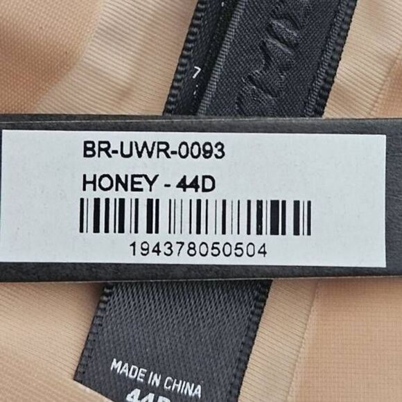 Skims underwire bra Nwt - Picture 9 of 9